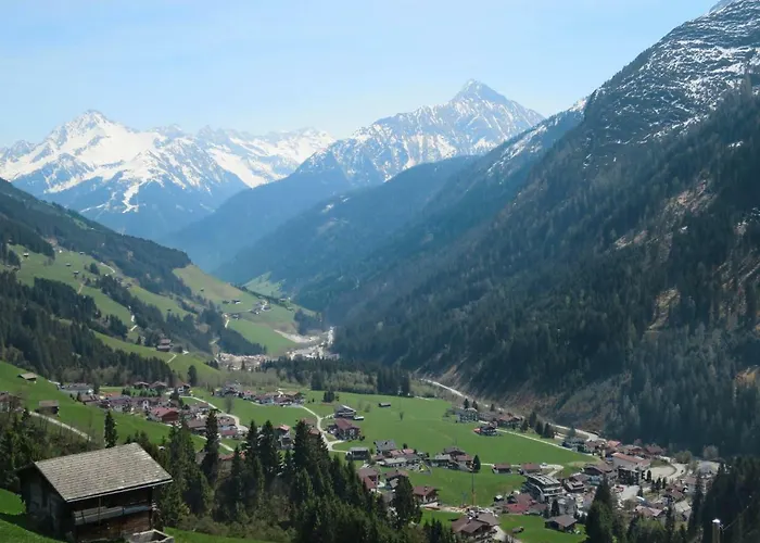 Apartment Apartment Haus Alina By Interhome