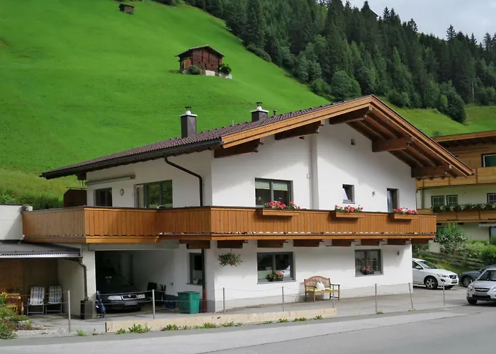 Apartment Apartment Haus Alina By Interhome